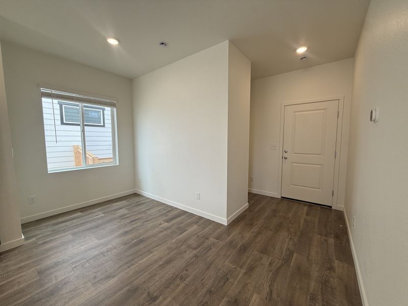 Spacious, unfurnished interior of a new home in Granary, Johnstown (Image 22).