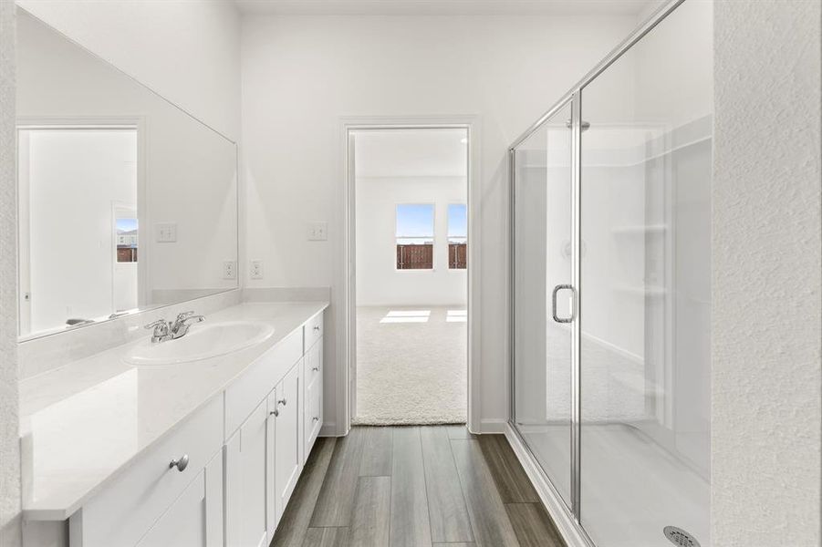 20. 14204 Coness - Bath