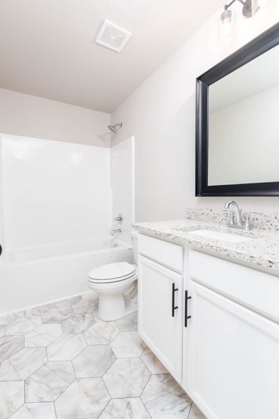 Pictures are of a similar floorplan that was built previously. Representation ONLY. Buyer/Buyer's Agent to verify selections. Pictures are of a similar floorplan that was built previously. Representation ONLY. Buyer/Buyer's Agent to verify selections.