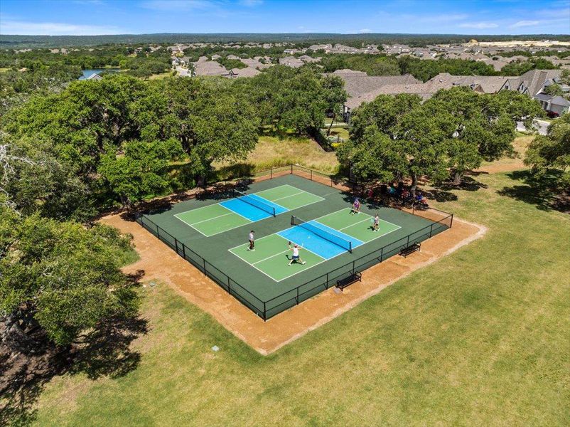 Community amenities in 6 Creeks, Kyle (Image 26).