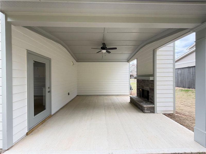 Exterior details and patio area of a home in , Jefferson (Image 26).