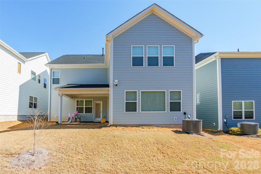 Exterior details and patio area of a home in Eckley, Mooresville (Image 4).