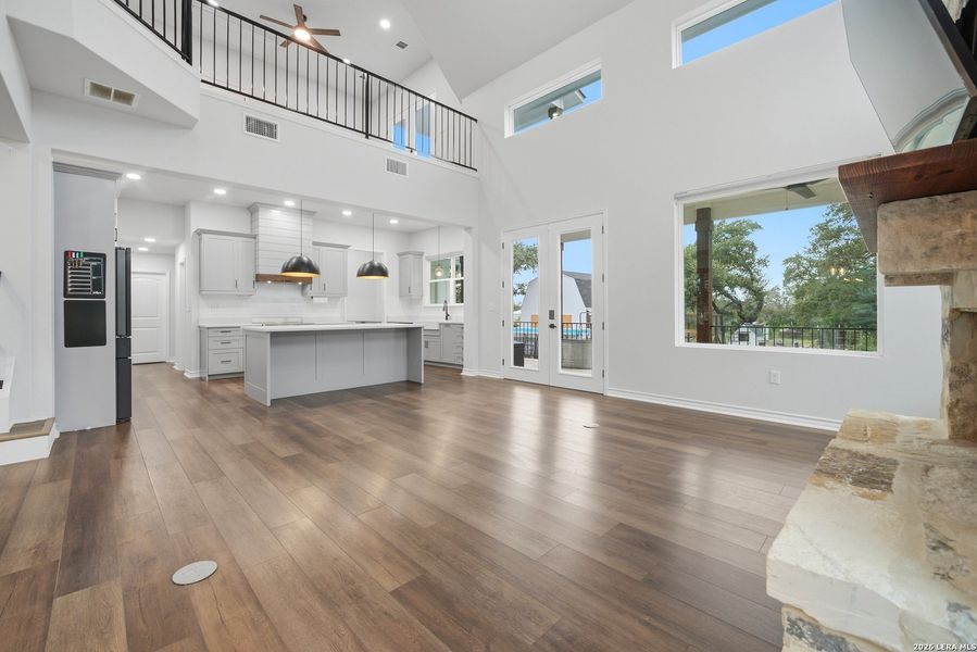 Spacious, unfurnished interior of a new home in , San Antonio (Image 36). Spacious, unfurnished interior of a new home in , San Antonio (Image 36).