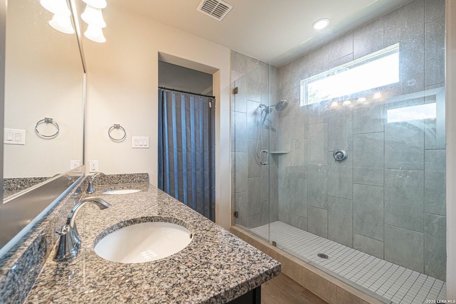 Furnished interior view inside a new home in Hannah Heights, Seguin (Image 7).