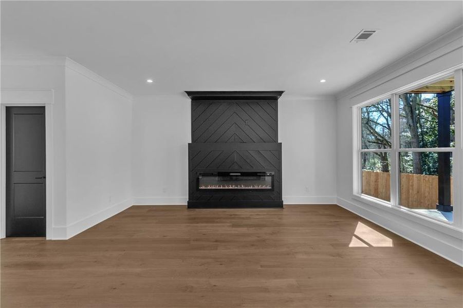 Spacious, unfurnished interior of a new home in , Hoschton (Image 71). Spacious, unfurnished interior of a new home in , Hoschton (Image 71).