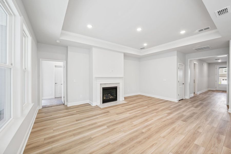 Spacious, unfurnished interior of a new home in Grand Arbor, Blythewood (Image 16).