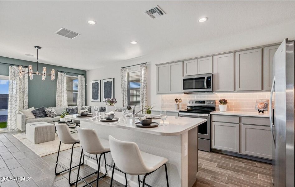 Dove - Kitchen & Great RM