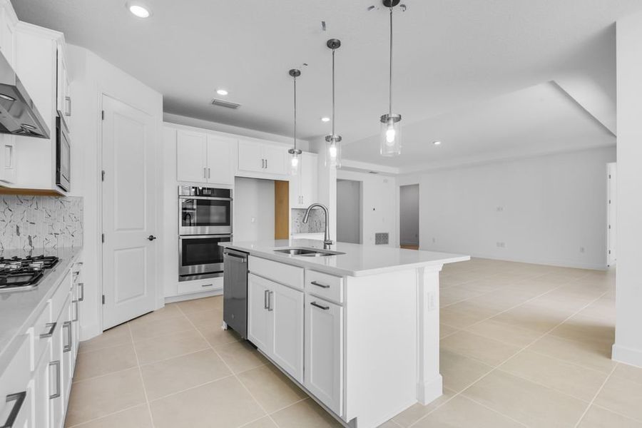 Furnished interior view inside a new home in Ardisia Park, New Smyrna Beach (Image 10).
