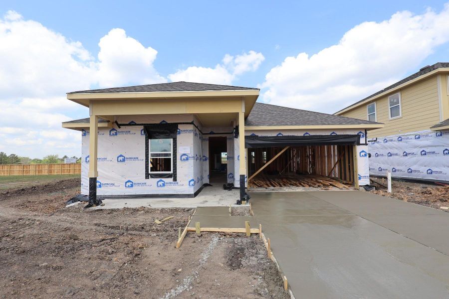 One story home with 4 beds, 2 baths, and 2 car garage. One story home with 4 beds, 2 baths, and 2 car garage.