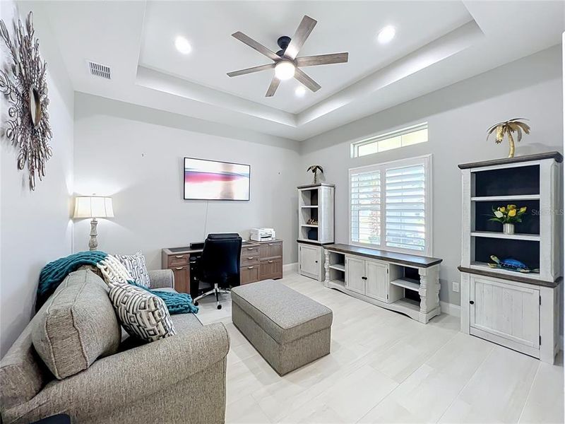 Furnished interior view inside a new home in The Reserve at Victoria, Deland (Image 63). Furnished interior view inside a new home in The Reserve at Victoria, Deland (Image 63).
