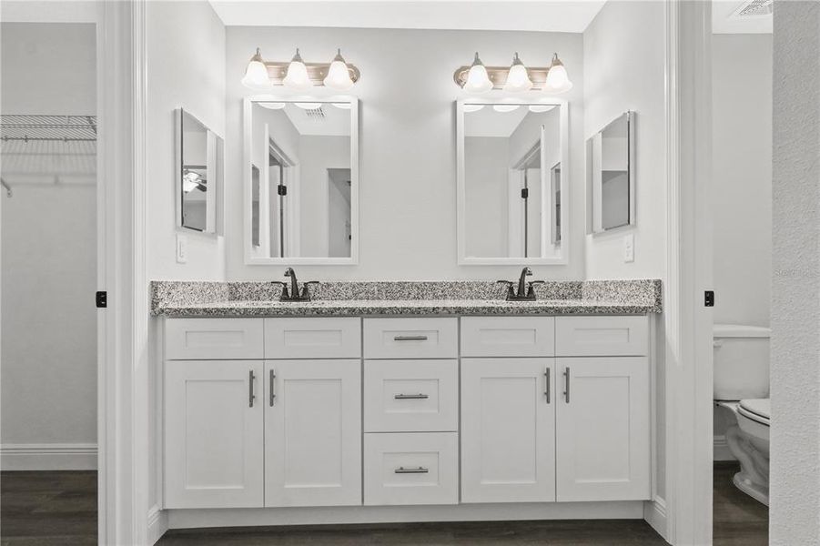 Furnished interior view inside a new home in , Ocala (Image 7).