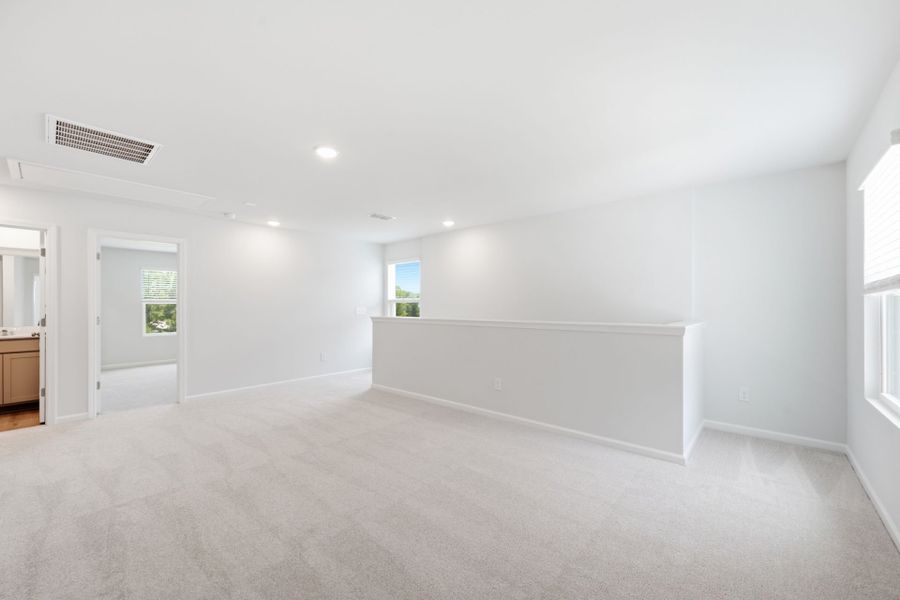 Spacious, unfurnished interior of a new home in Grand Arbor, Blythewood (Image 31). Spacious, unfurnished interior of a new home in Grand Arbor, Blythewood (Image 31).