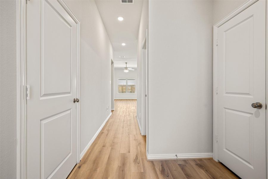 Spacious, unfurnished interior of a new home in River Ranch, Dayton (Image 19).