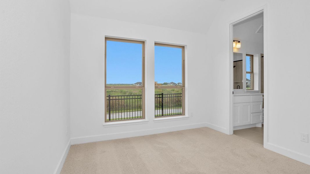 Spacious, unfurnished interior of a new home in Valencia, Manvel (Image 10). Spacious, unfurnished interior of a new home in Valencia, Manvel (Image 10).