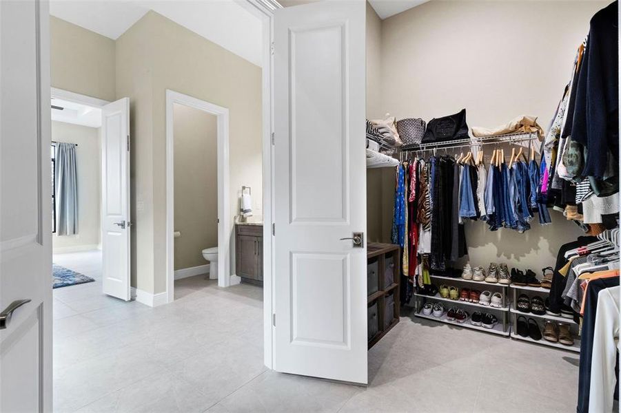 Furnished interior view inside a new home in Artistry Sarasota, Sarasota (Image 16).