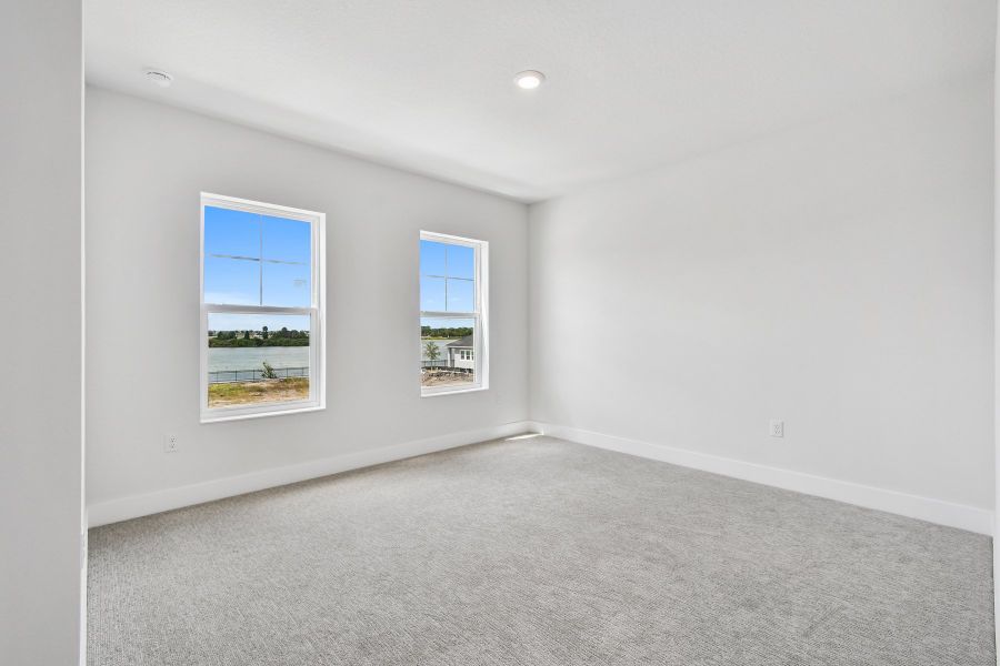 Representative unfurnished interior of a home built from the The Seamount by David Weekley Homes in Emerald Landing at Waterside at Lakewood Ranch – Lake Series, Sarasota (Image 12).