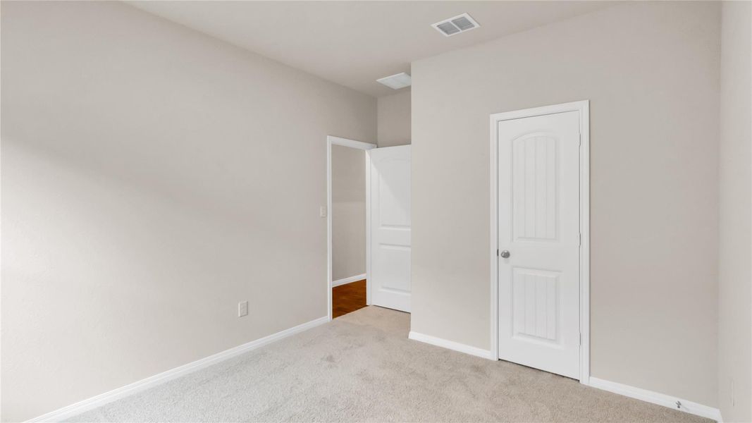 Spacious, unfurnished interior of a new home in Carillon, Manor (Image 19). Spacious, unfurnished interior of a new home in Carillon, Manor (Image 19).