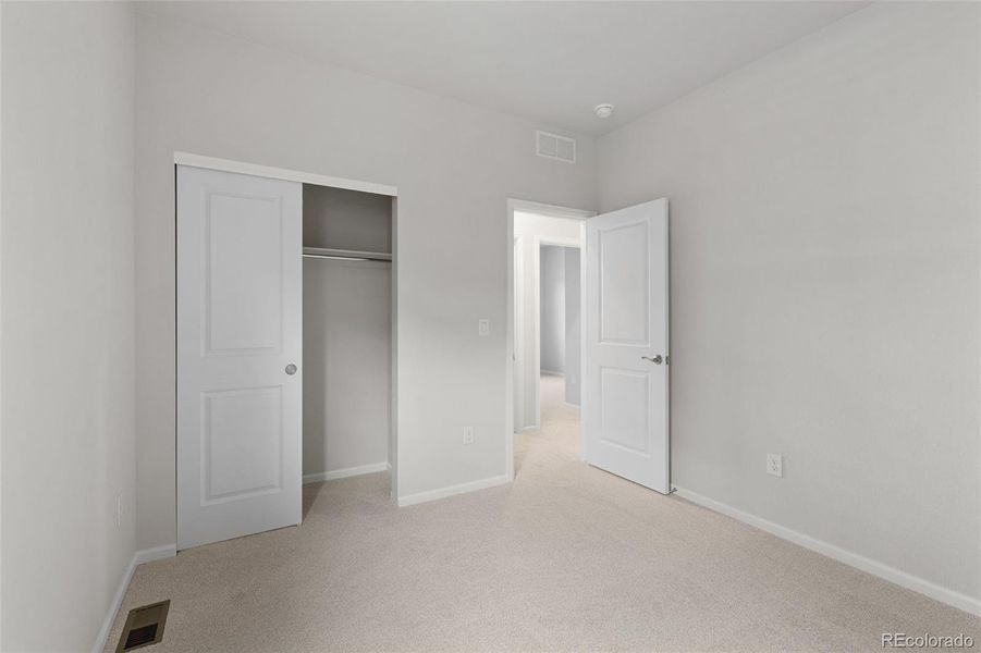 Spacious, unfurnished interior of a new home in The Manors Collection at Golden Overlook, Golden (Image 16).