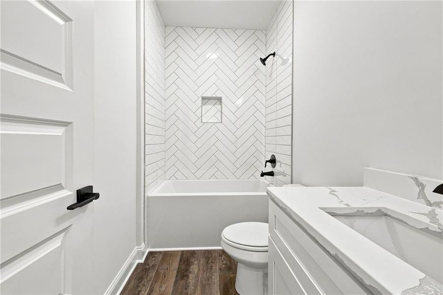 Furnished interior view inside a new home in , Cedartown (Image 10).