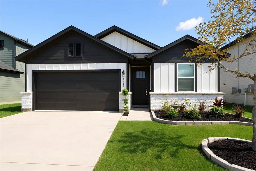 Front exterior of a new home in , Fort Worth, TX, highlighting curb appeal (Image 2). Front exterior of a new home in , Fort Worth, TX, highlighting curb appeal (Image 2).