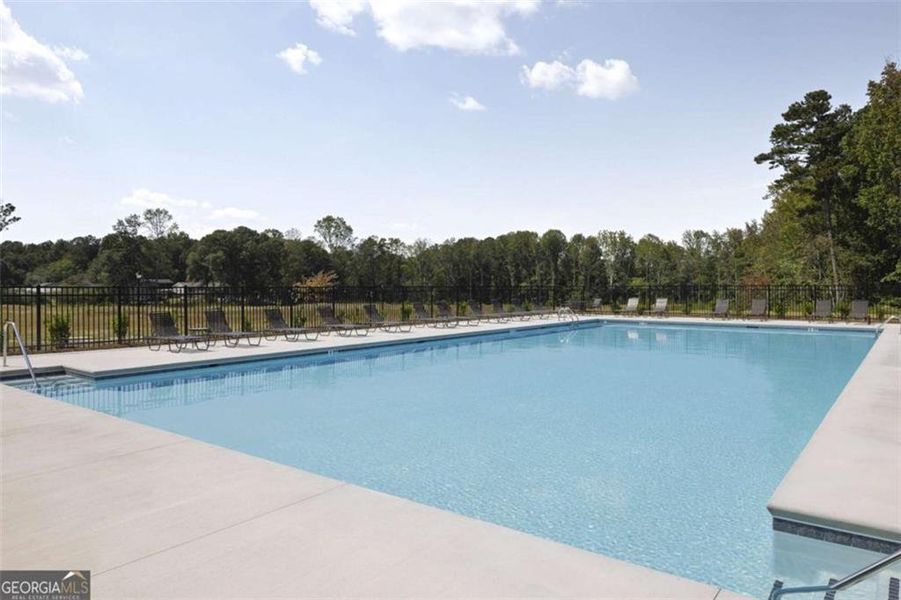 Community amenities in The Grove At Mundy Mill, Gainesville (Image 20).