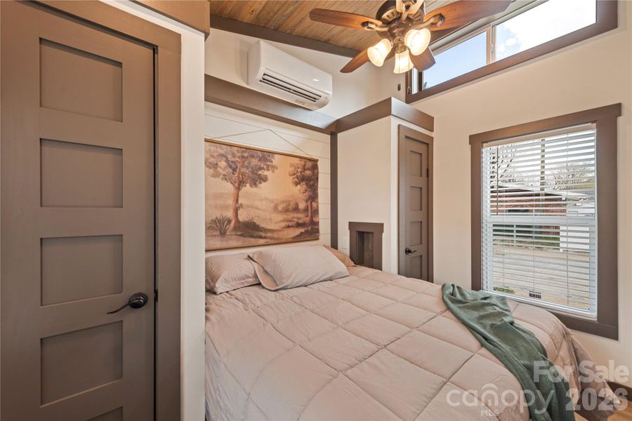 Furnished interior view inside a new home in , Maggie Valley (Image 12).