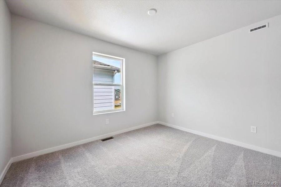 Spacious, unfurnished interior of a new home in Farmlore, Brighton (Image 13).