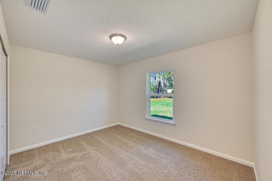 Spacious, unfurnished interior of a new home in , Jacksonville (Image 22).