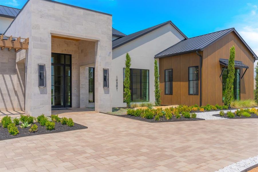 Image 38 of a home in Fleming Pointe.