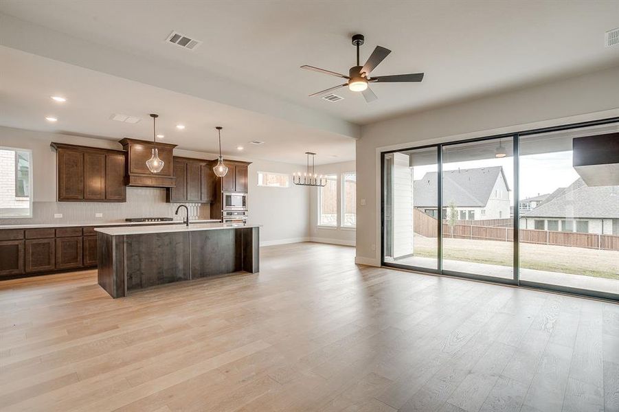 Furnished interior view inside a new home in Talon Hills, Fort Worth (Image 8).