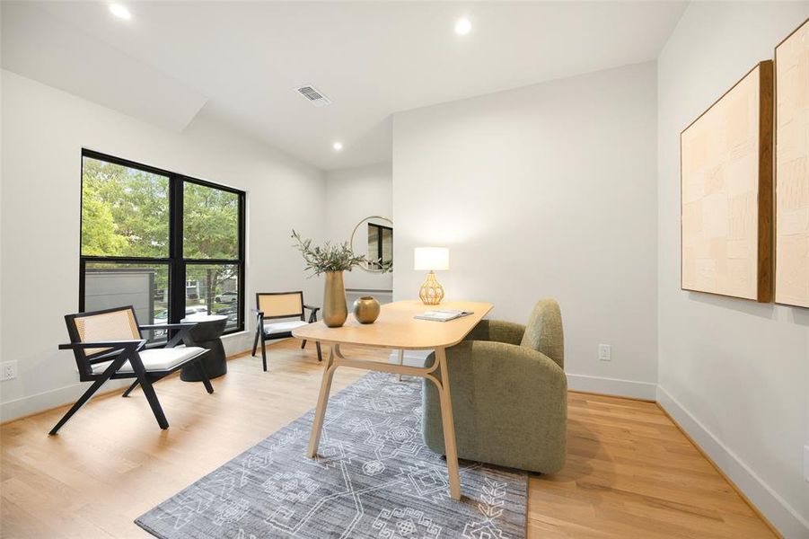 Furnished interior view inside a new home in , Dallas (Image 3). Furnished interior view inside a new home in , Dallas (Image 3).