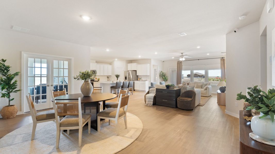 Furnished interior view inside a new home in King's Landing, Corpus Christi (Image 7).