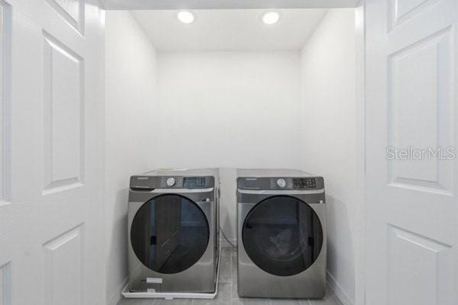 Close-up of interior finishes inside a home in , Davenport (Image 20).