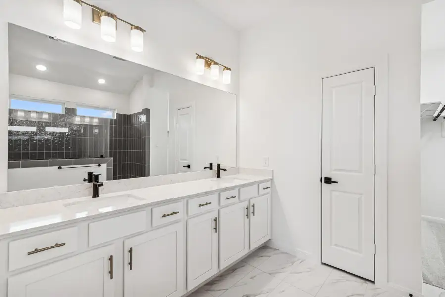 Furnished interior view inside a new home in Jubilee, Hockley (Image 9).