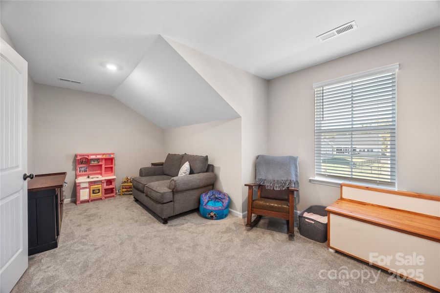 Large Bonus Room!! Large Bonus Room!!