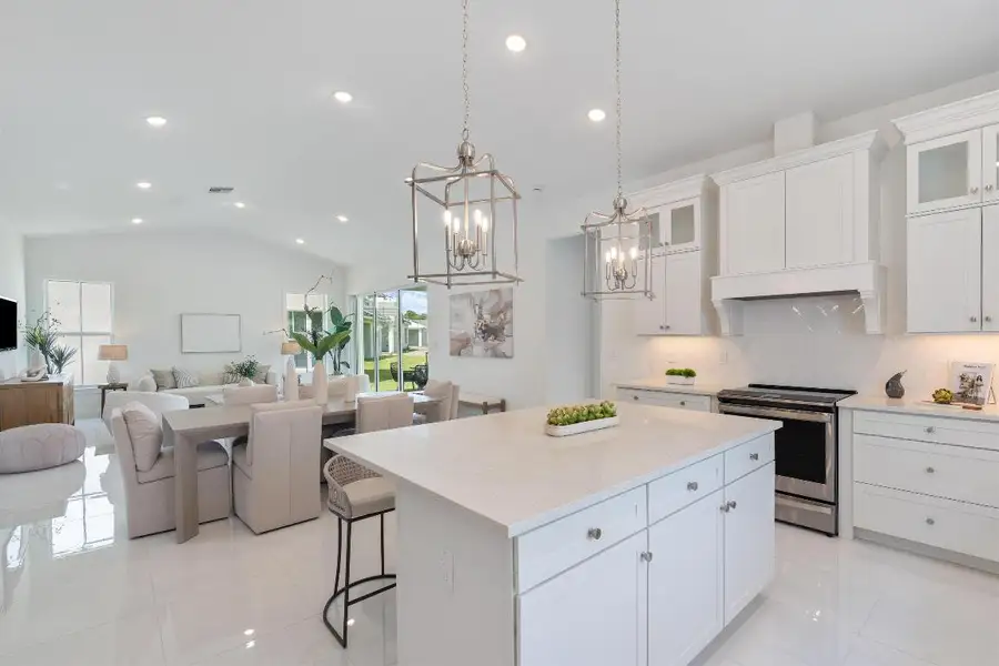 Kitchen, Dining Area & Great Room