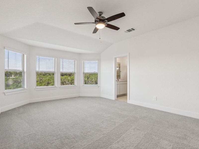 Spacious, unfurnished interior of a new home in Stetson Ridge, Marion (Image 16).