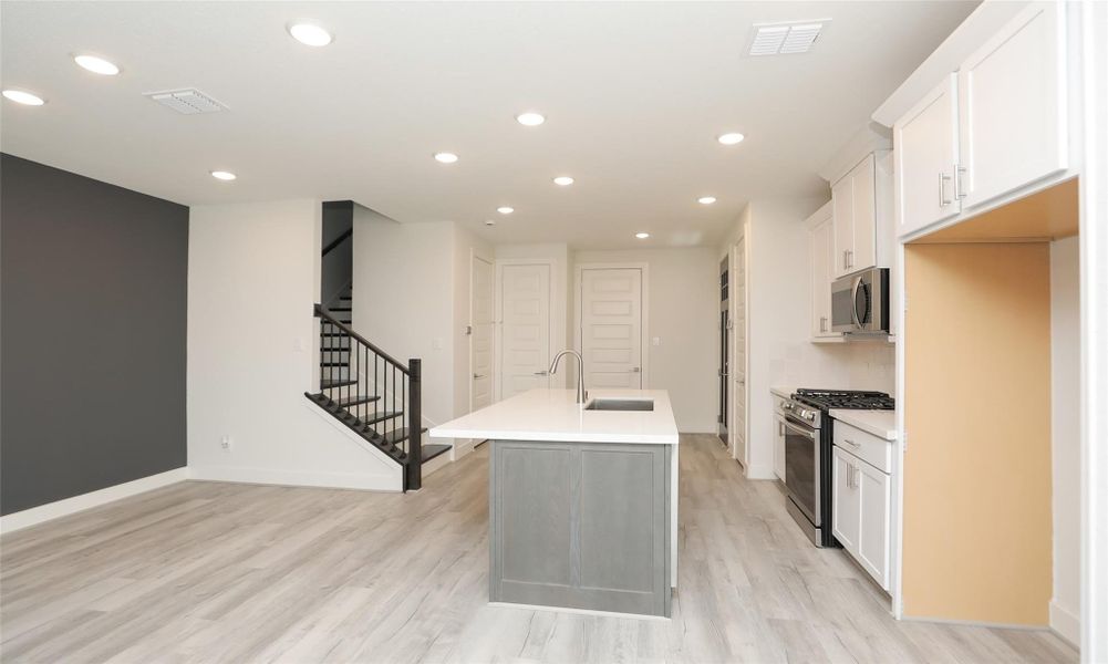 Furnished interior view inside a new home in Independence Heights, Houston (Image 14). Furnished interior view inside a new home in Independence Heights, Houston (Image 14).