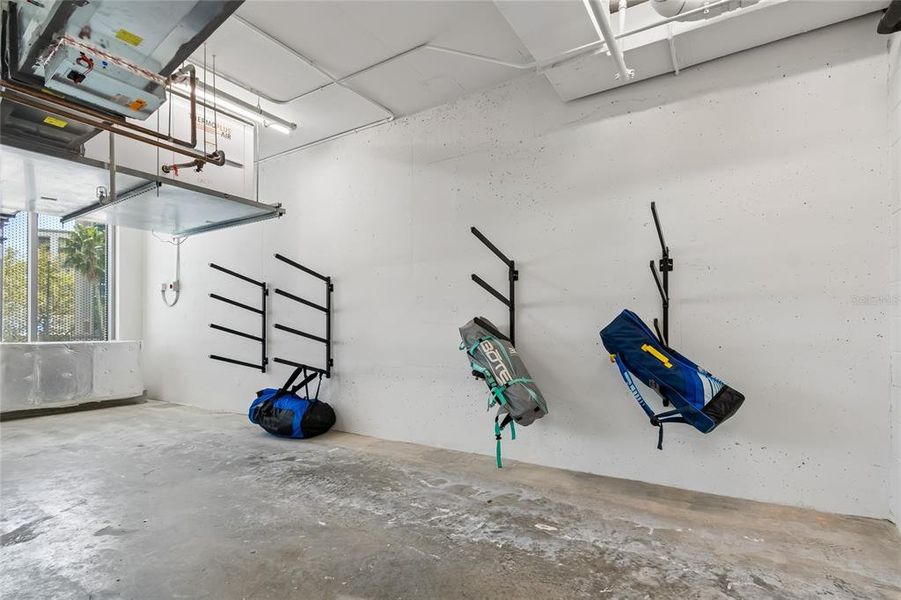 Image 84 of a home in .