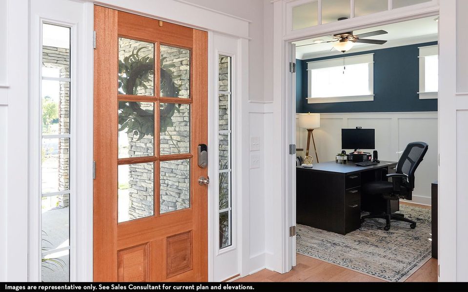 Furnished interior view inside a new home in McCain's Station, Gallatin (Image 3).