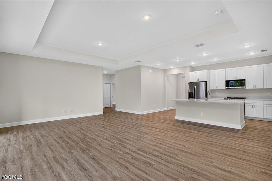 Spacious, unfurnished interior of a new home in Cape Coral, Cape Coral (Image 14). Spacious, unfurnished interior of a new home in Cape Coral, Cape Coral (Image 14).