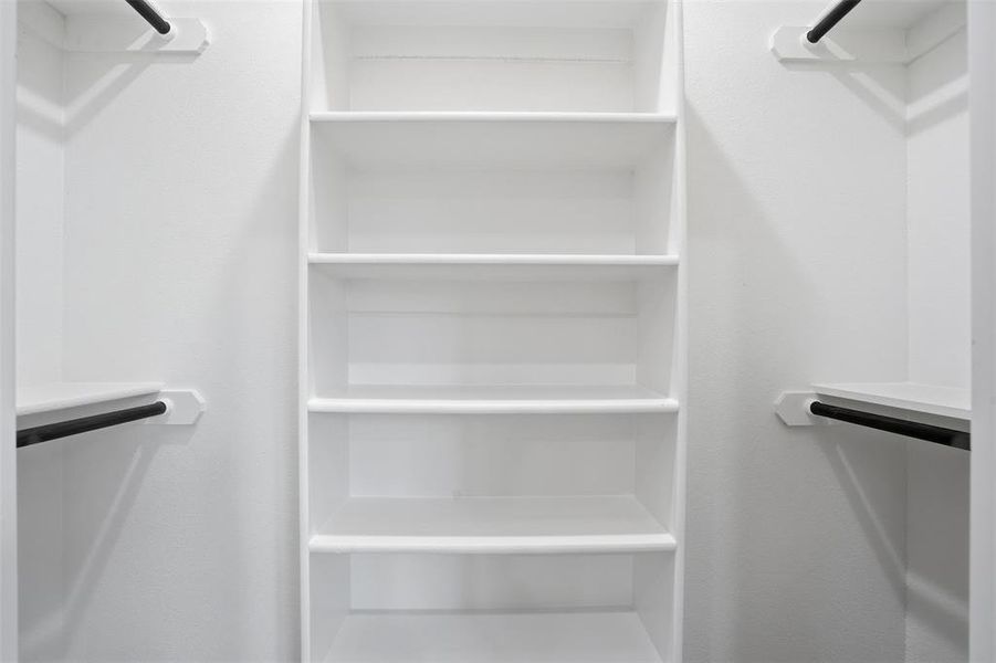 Close-up of interior finishes inside a home in , Granbury (Image 14).