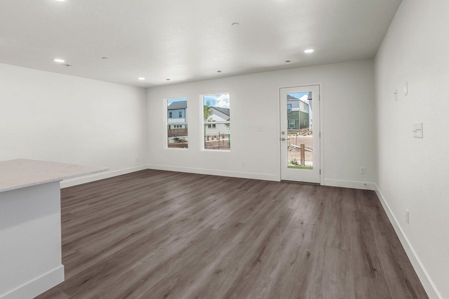 Spacious, unfurnished interior of a new home in Bloom, Fort Collins (Image 39).