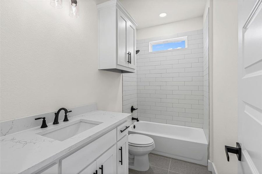 Furnished interior view inside a new home in , Millsap (Image 7).