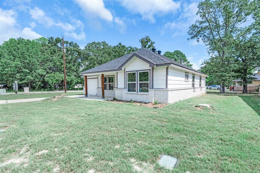 Image 18 of a home in .