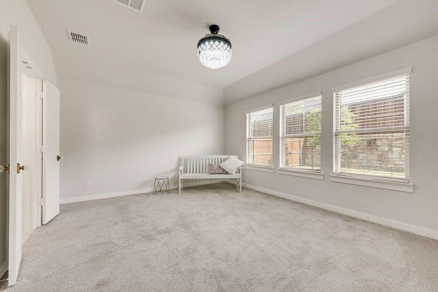Spacious, unfurnished interior of a new home in Tesoro at Chisholm Trail Ranch, Crowley (Image 33).