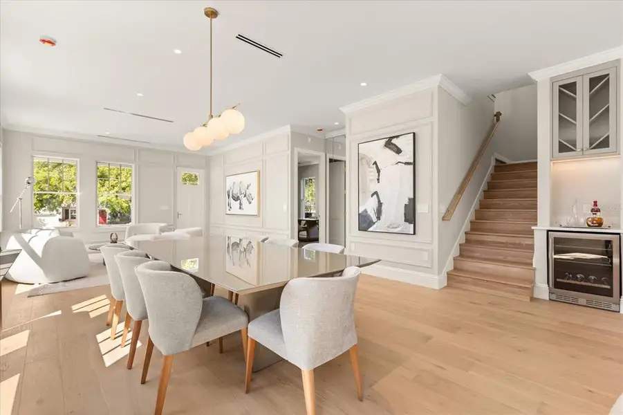 Furnished interior view inside a new home in , Orlando (Image 6).