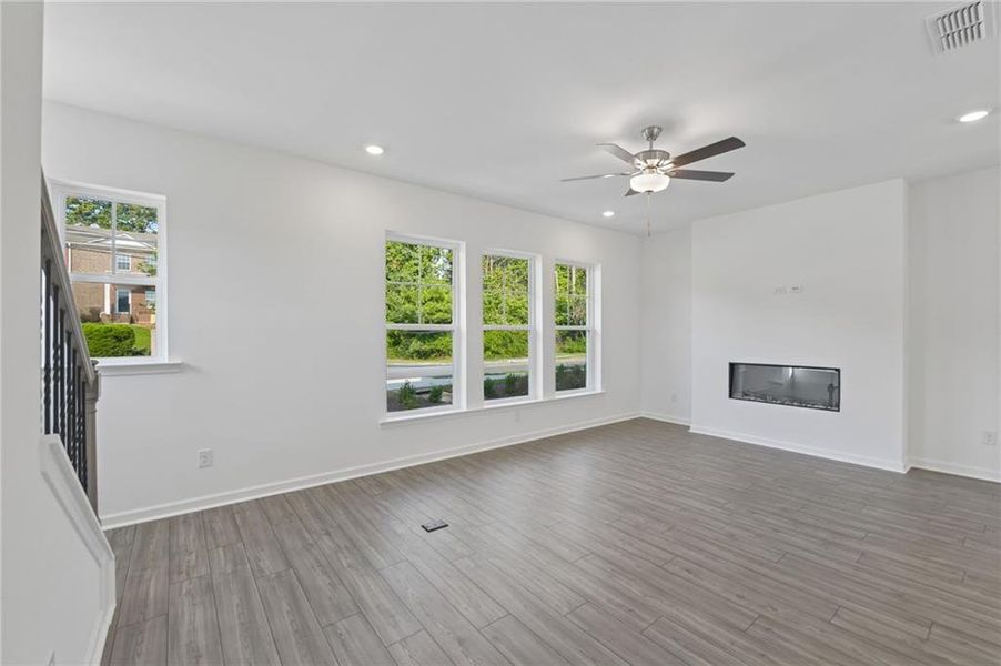 Spacious, unfurnished interior of a new home in Chandler Run, Tucker (Image 18).