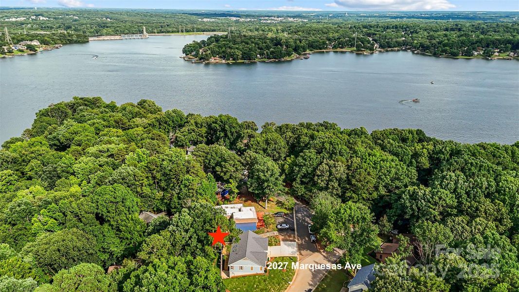 New Home in Tega Cay a recreational city on Lake Wylie