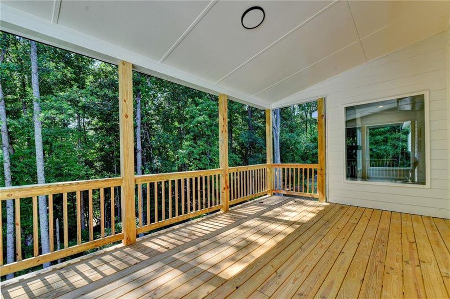 Exterior details and patio area of a home in , Gainesville (Image 27).